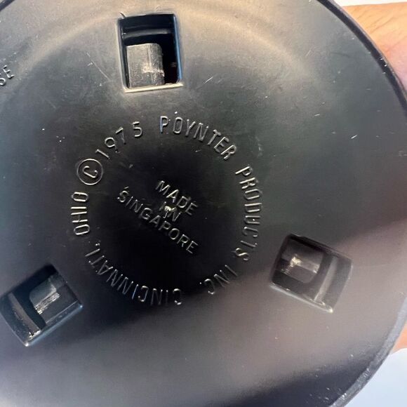 Money Hungry Coin Bank - Picture 8 of 9